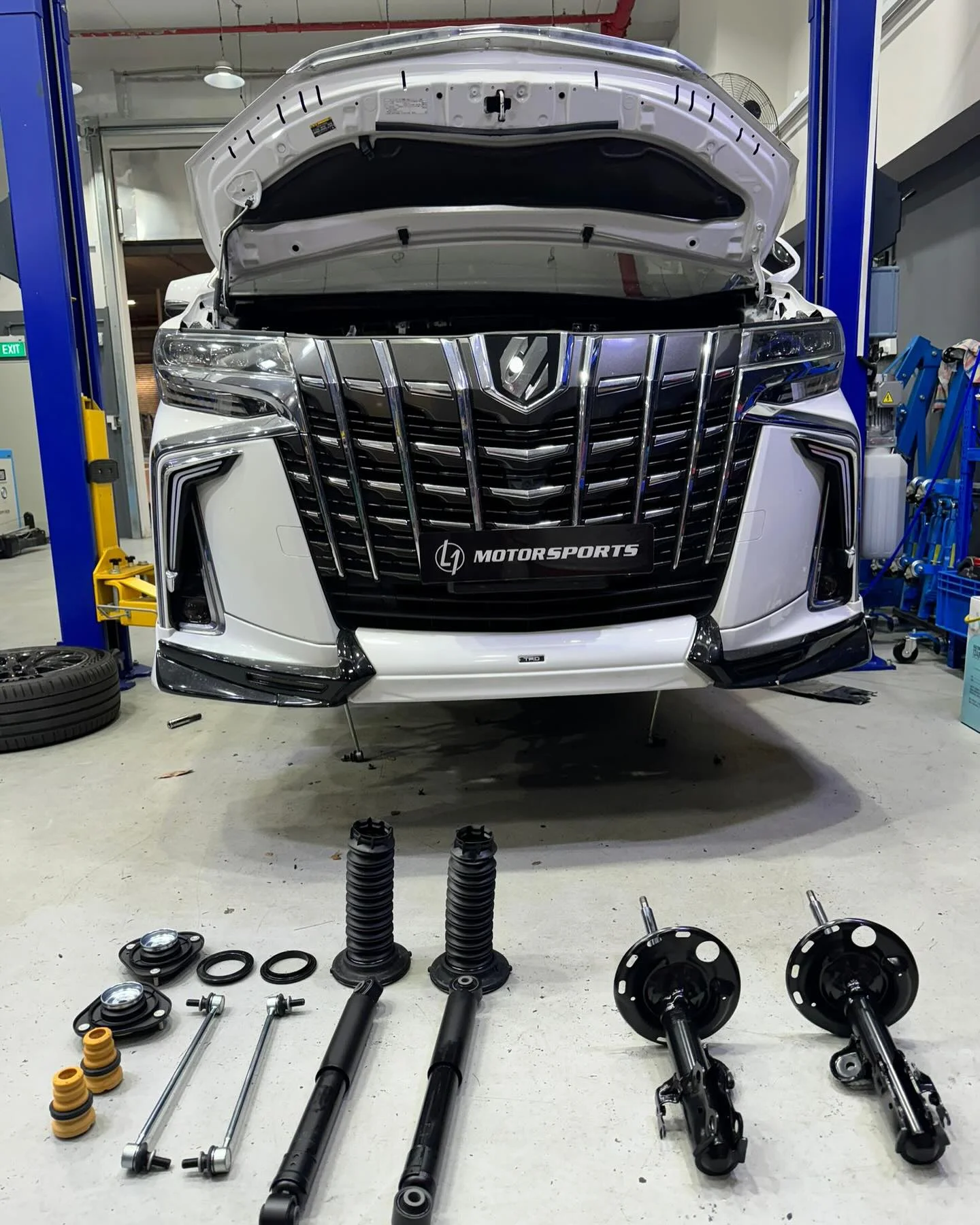 Toyota suspension overhaul at L1 Motorsports